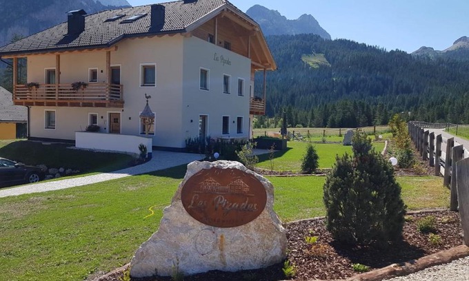 Armentarola Apartment | Discover Les Pizades: 4-Star Family-Friendly Retreat