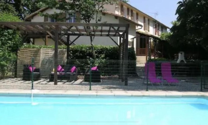 Clussais-la-Pommeraie House | Discover Les Roseries Boutique Gite: Oceanfront Retreat
