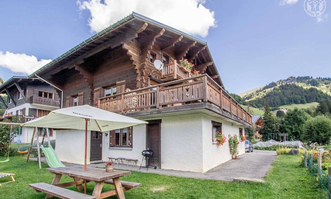 La Giettaz House | Discover LES S'NAILLES - LA GIETTAZ: 10/10 Guest Rated Stay