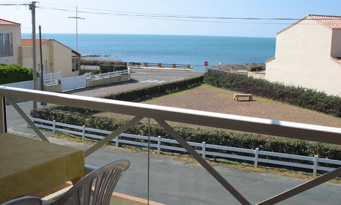 La Chaume Apartment | Ocean View Retreat in Les Sables d'Olonne - Guest Rated 9/10