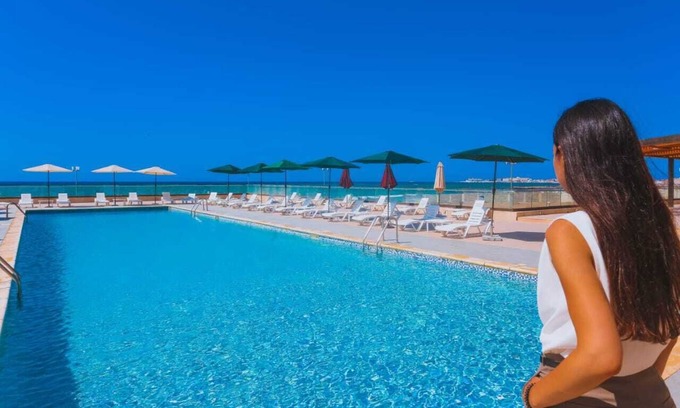 Algiers Hotel | Les Sables d'Or: Relax by the Pool and Enjoy Spa Delights