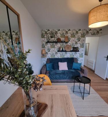 Saint-Josse Apartment | Relax at Les Sapins - Nature Retreat for 2 in Saint Josse