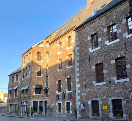 Namur Hotel | Discover Les Tanneurs: 4-Star Hotel with Hot Tub & Dining