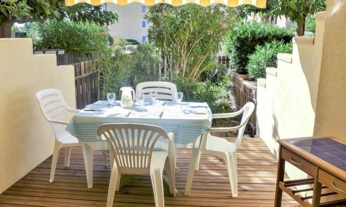 Saint-Pierre-la-Mer Apartment | Oceanfront Getaway at Les Terrasses de la Méditerranée