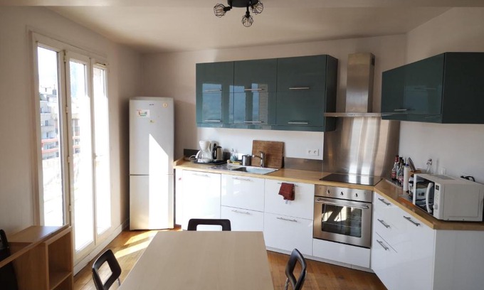 Quartier des Eaux-Claires Apartment | Discover Family-Friendly Comfort at Les Terrasses de Libération