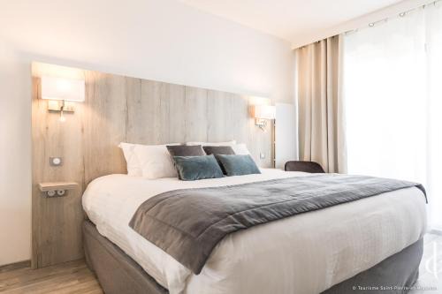 St.-Pierre Hotel | Discover Les Terrasses du Port: Spa & Family-Friendly Retreat