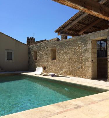 Montaren-et-Saint-Mediers Bed & Breakfast | Discover Les Toiles du 15: Oceanfront Retreat with Pool