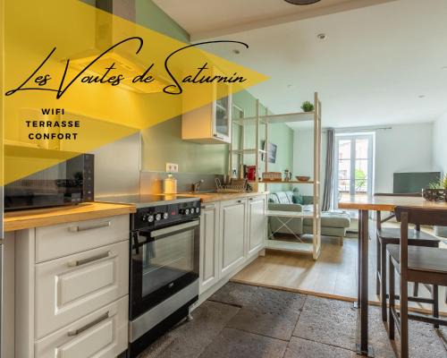 Saint-Saturnin Apartment | Discover LES VOÛTES DE SATURNIN: Pet-Friendly Stay