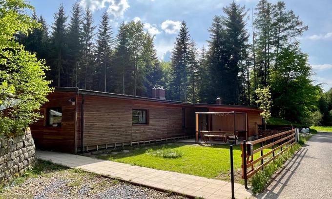 Mikulovice Apartment | Experience Lesní chata Mikulovice: Pet-Friendly Retreat