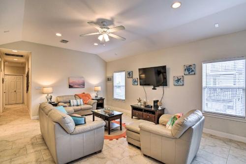 Pirates Beach House | Family-Friendly Salty Dog Galveston House Near the Beach