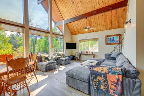 Prescott House | Charming Prescott Cabin Steps From Downtown and Pet Friendly