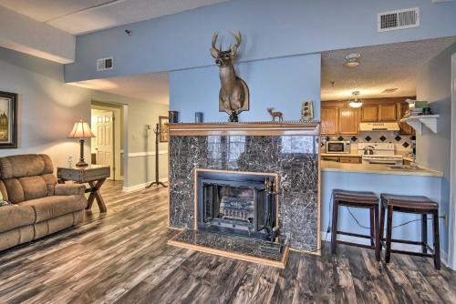Sugar Mountain Apartment | Charming Getaway Near Sugar Mountain Resort with Spa & Pool