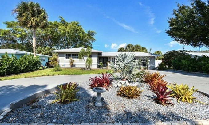 Venice House | Beachside Retreat with Heated Pool and Family Amenities