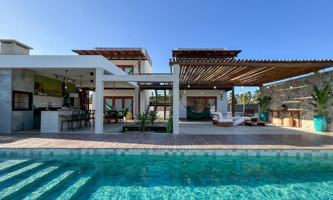 Icarai de Amontada House | Discover Let Village: Oceanfront Escape with Pool Access