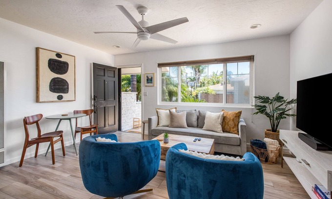 Leucadia House | Inviting Leucadia "Grandview" Bungalow with Oceanfront Access