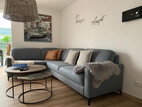 Busum Apartment | Exclusive Leuchtturm Büsum: Oceanfront with Sauna & High Ratings