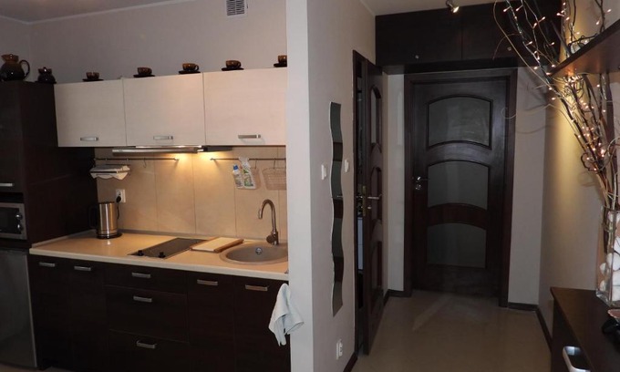 Krynica Morska Apartment | Leukozja: Pet-Friendly Haven with 9.7/10 Guest Rating