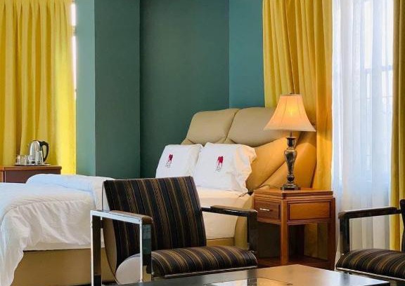 Mwanza Hotel | Elegant LEYSHOF HOTEL: Family-Friendly with Dining Options