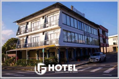 Ecuadorian Amazon Hotel | LF Hotel