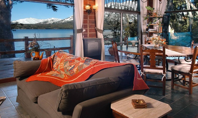 Rio Villegas House | Relaxation Awaits at LG1 - San Carlos de Bariloche Hotel