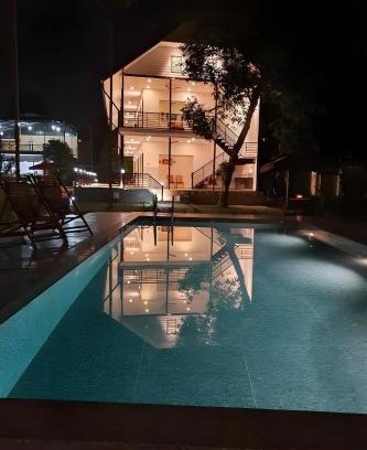 Eloor Hotel | Relax at Lhasa Ayurveda and Wellness Resort, Kochi