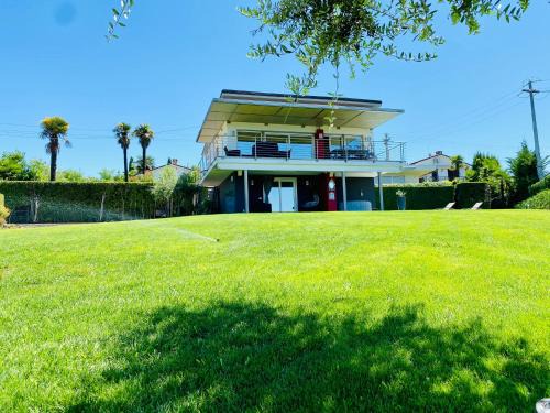 Bardolino Villa | Relax at LHV Garda Lake: Private Pool & Indulgent Spa
