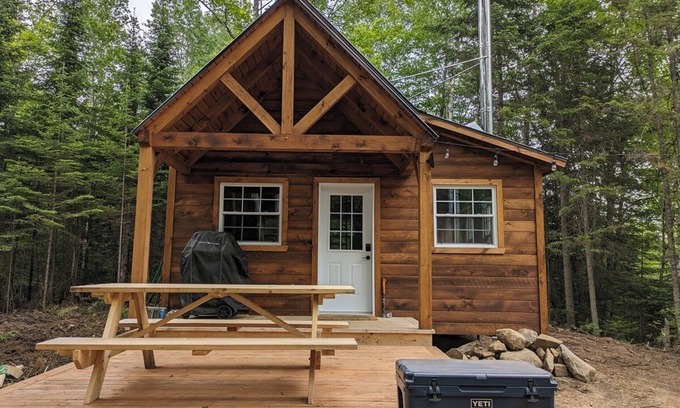 Lac-Saguay Cabin | Lièvre Rouge- Refuge en forêt
