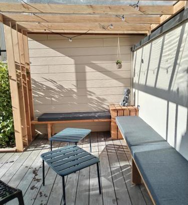 Grandcamp-Maisy House | Libération Hotel: Oceanfront Paradise with 10/10 Rating