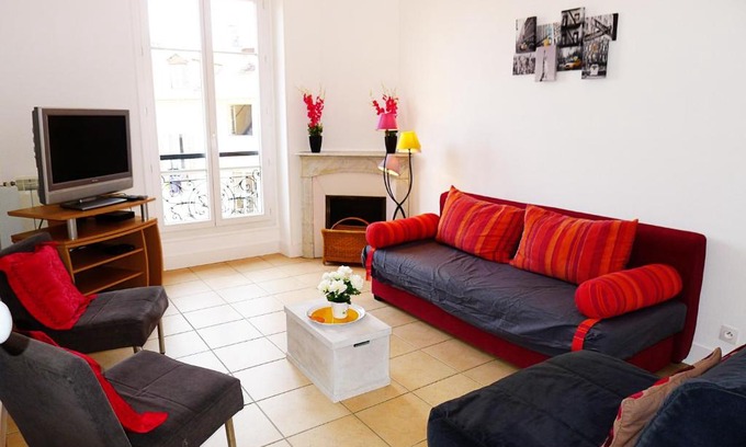Vernier Apartment | Discover Liberation: Pet-Friendly Stay in Nice Awaiting You