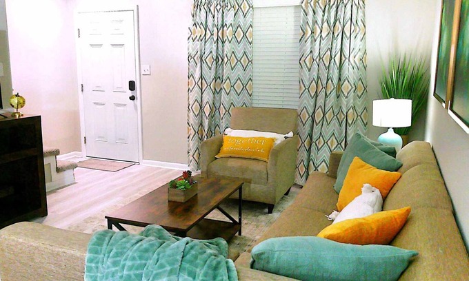 Pine Forest House | Discover Liberty Towne: Rated 10/10 with Family Amenities