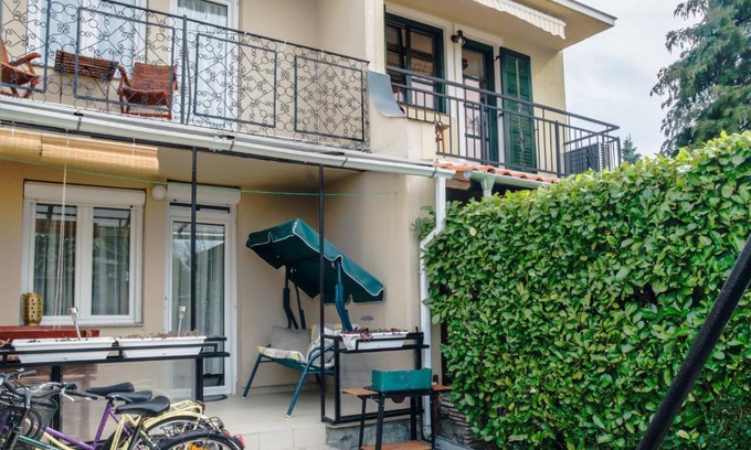 Bukfurdo Apartment | Libis Apartman: Guest Rated 9.6 | Pet & Child Friendly