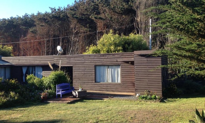 Pichilemu House | Pet-Friendly Retreat at Liborio de Mar with Ocean Views