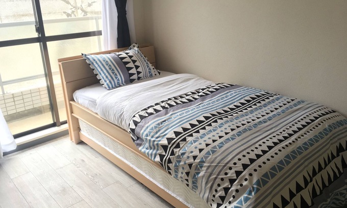 Setagaya Apartment | Cozy Rental in Tokyo: Trundle Sakurashinmachi with Kitchen