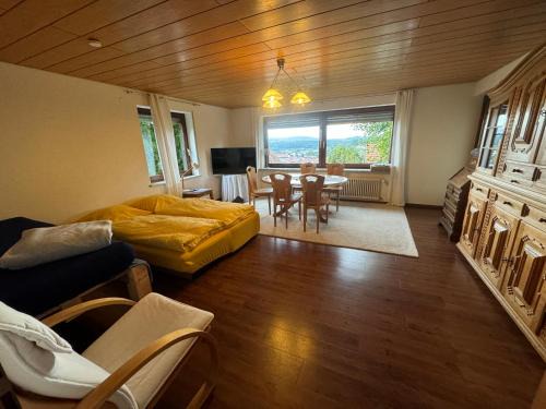 Sankt Johann Apartment | Bright and Inviting Family-Friendly Ferienwohnung Stay
