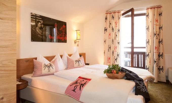 Zell am Ziller Hotel | Discover Lieblingsplatz Tirolerhof: Family-Friendly Retreat