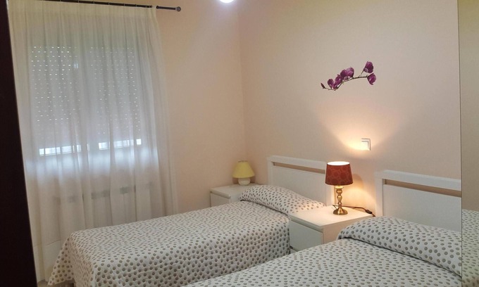 Liencres Apartment | Beachside Retreat in Liencres with Free Wi-Fi & Spa