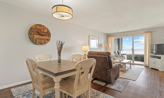 Manteo Condo | Oceanfront Bliss at Buccaneer Village 1013
