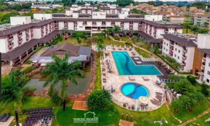 Smin Apartment | Relax at Life Resort Flat: Pet Friendly with Pool & Hot Tub