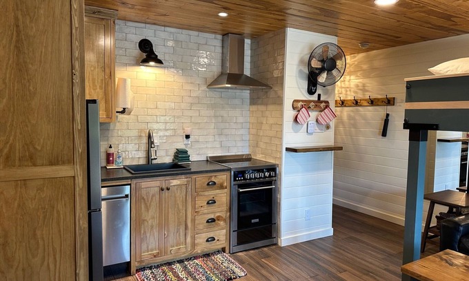 Red River Condo | Lifts West 115 with High Speed Wifi