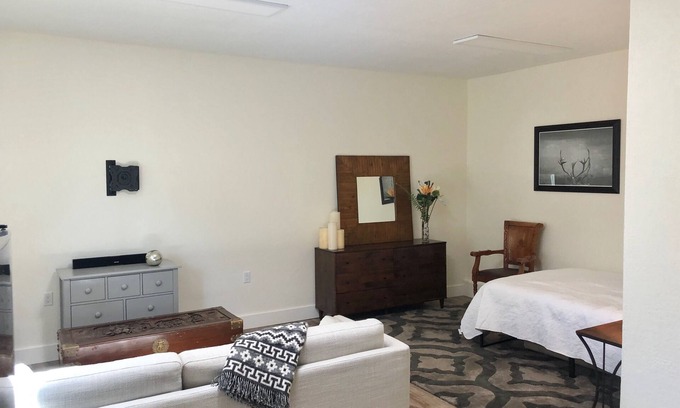 Napa Apartment | Bright Studio Retreat in Napa for Your Next Getaway