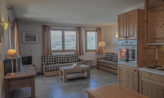 Vallandry Apartment | Bright 2-Bed Apartment with Pool and Stunning Views
