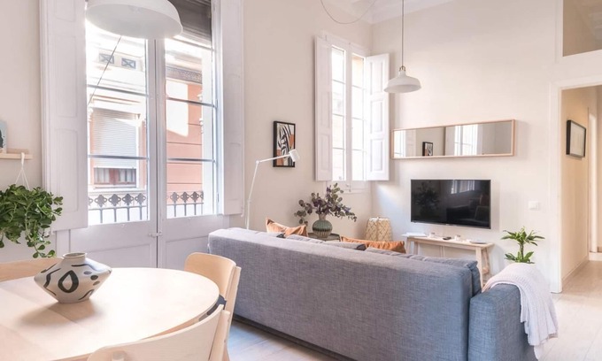 la Vila de Gracia Apartment | Cozy Terrace Retreat in Gracia - Guest Rated 9.8