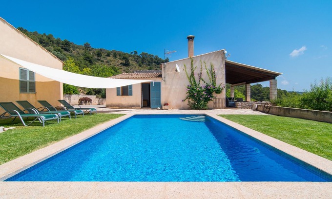 Son Servera Villa | Bright Holiday Home “Finca Es Serva” with Pool & Garden