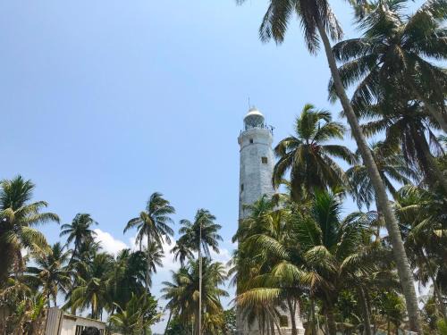 Devinuwara Villa | Beachfront Bliss at Light House Beach Resort with Ocean Views