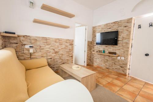 Rota Apartment | Family-Friendly Retreat at Lightbooking Calvario Rota