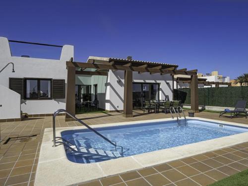 Caleta de Fuste Villa | Relax at Lightbooking El Molino with Heated Private Pool