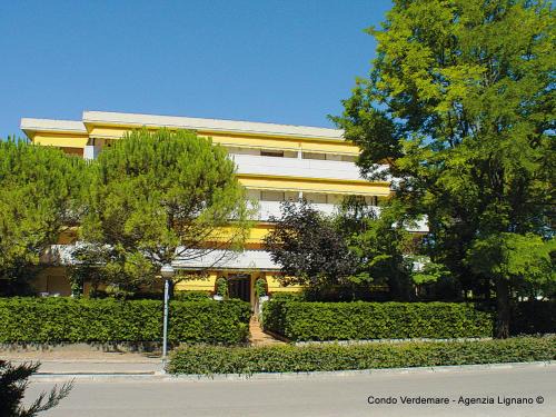 Lignano Riviera Apartment | Pet-Friendly Lignano: Wheelchair Accessible and Family Oriented