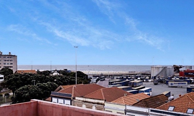 Leixões Apartment | Liiiving in Matosinhos - Factory Pearl Apartment