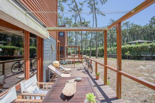 Ofir House | Discover Liiiving in Ofir - Oceanfront Pool Bungalow Retreat