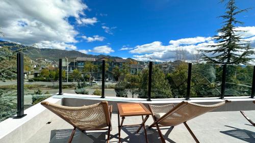 Shuhe Old Town House | Escape to Lijiang Painted Mountain Cloud House B&B